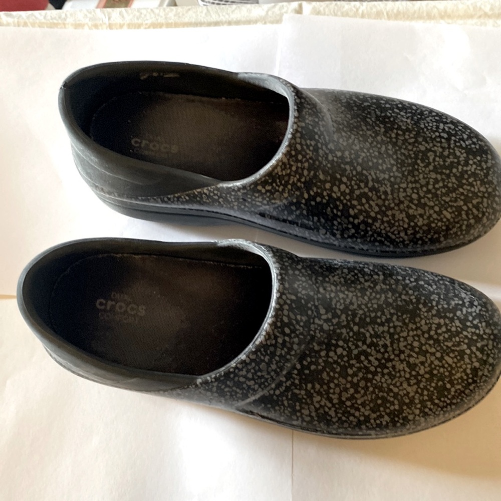 Crocs 9